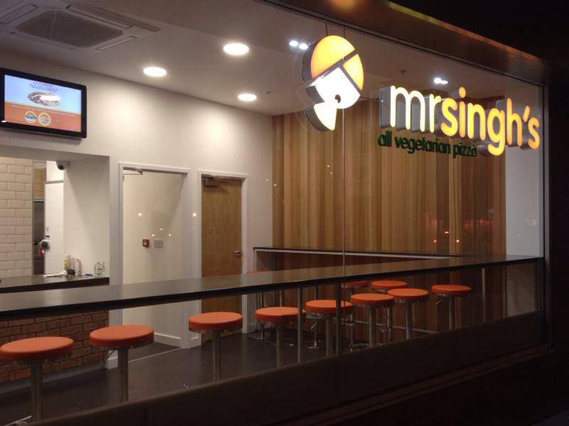 Images Restaurant Mr Singhs